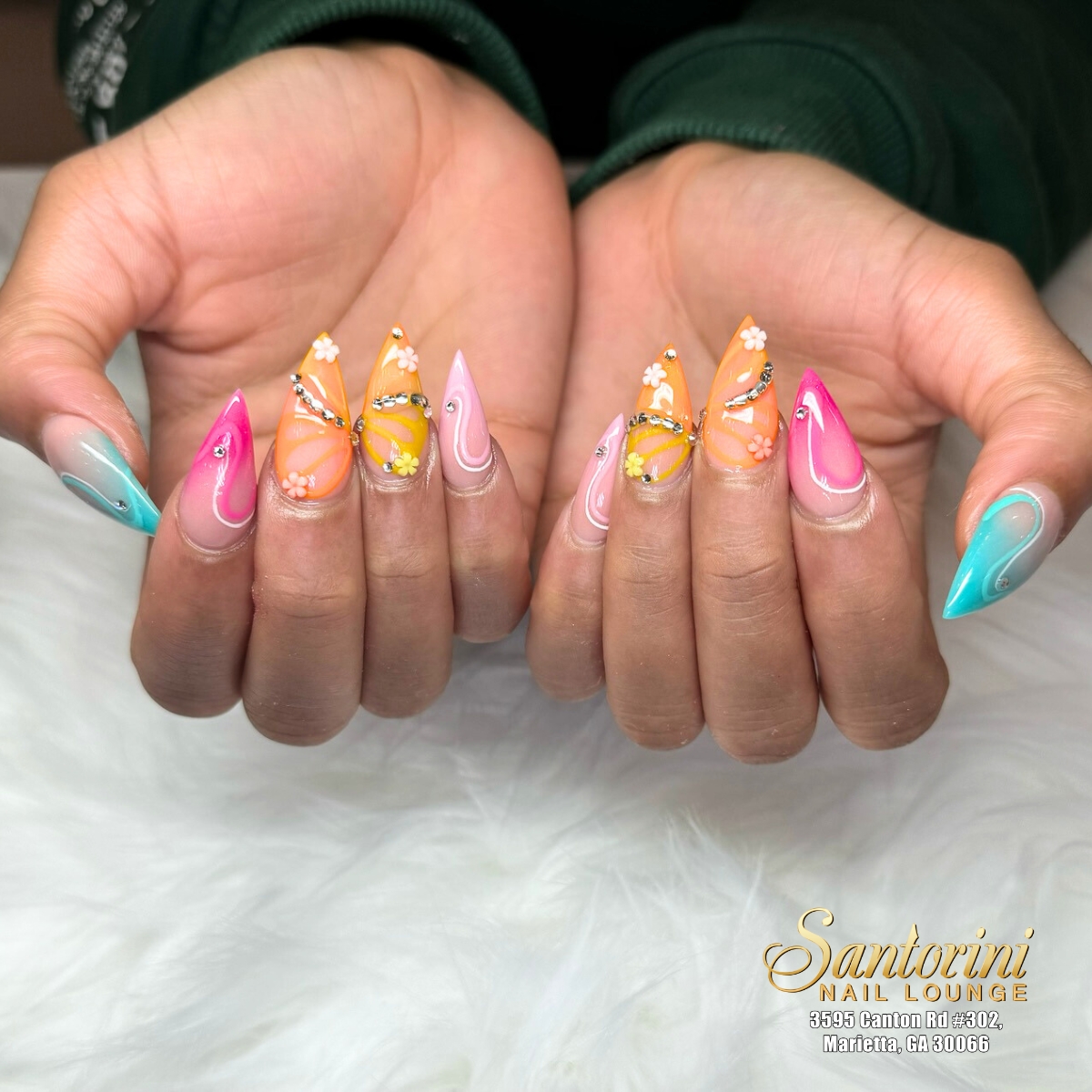 SANTORINI NAIL LOUNGE nail photo 1
